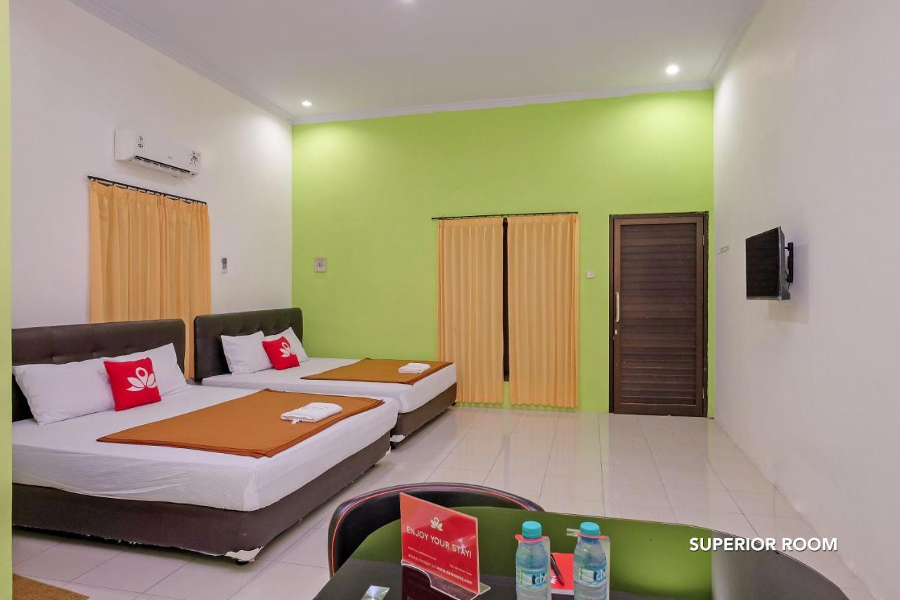 Zen Rooms B Walk Batu Malang Buitenkant foto